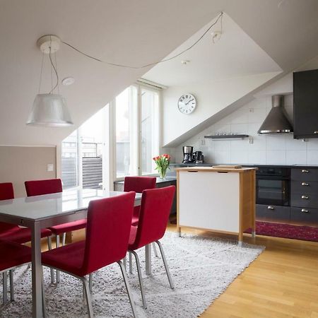 2Ndhomes 2Br City Center Penthouse With Balcony And Sauna Хельсинки Экстерьер фото