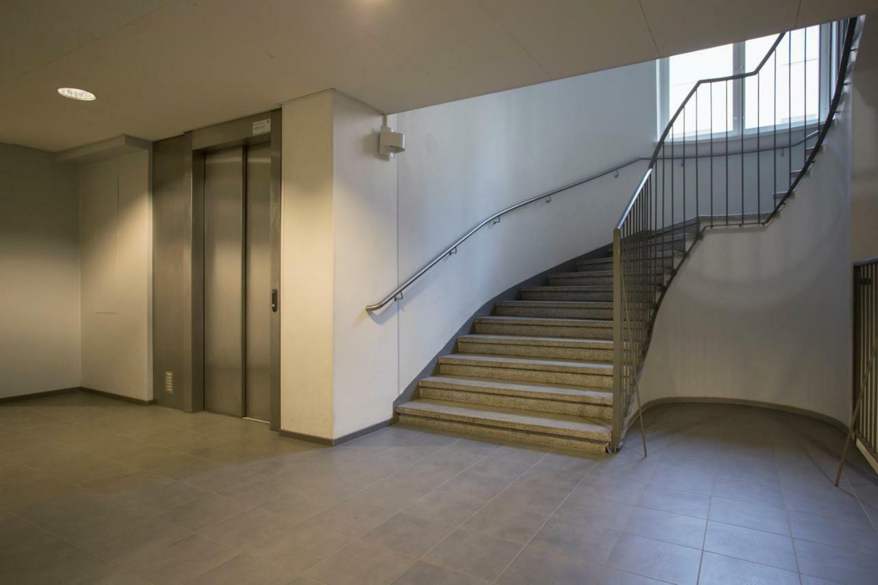 2Ndhomes 2Br City Center Penthouse With Balcony And Sauna Хельсинки Экстерьер фото